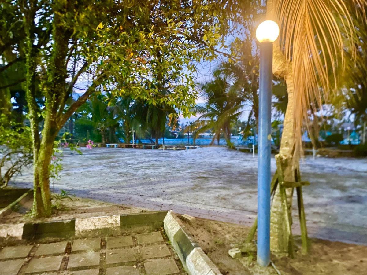 Appartement Marina Cove, Lumut Extérieur photo